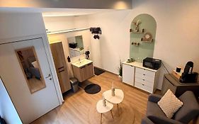 Au Bat Tournai Chambre Zen
